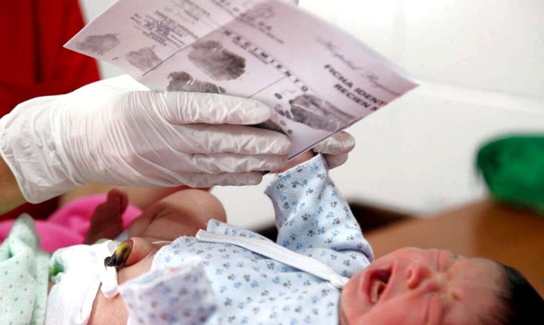 Atto di nascita registrazione neonato