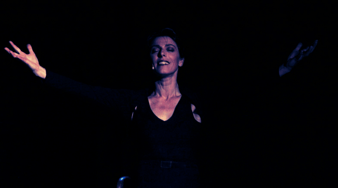 Opera teatrale Io Sono di lucia schierano